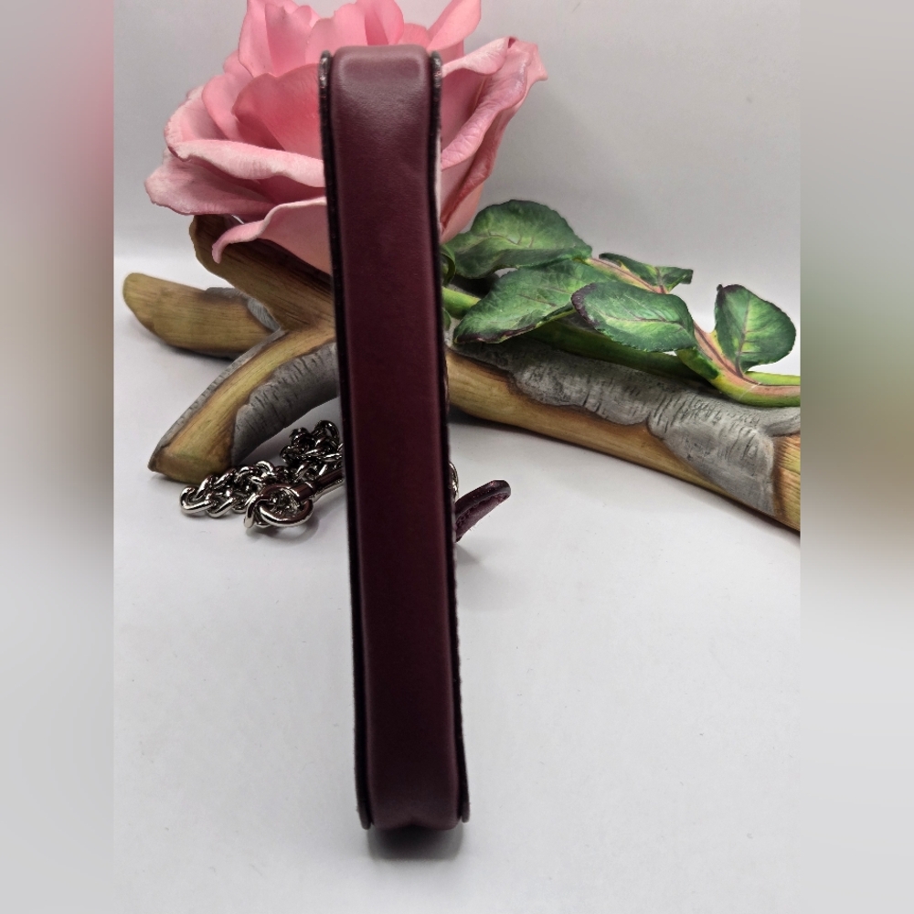 Coach Star Wars Triangle Keychain - Burgundy - Picture 6 of 10